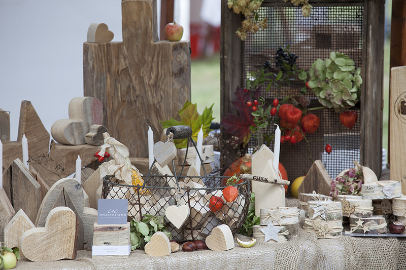 C&C HOLZMANUFAKTUR - Marktstand auf dem Handwerkerfest zum Erntedank in Hennigsdorf
